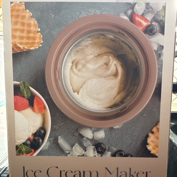 CWC Cook with Color Ice Cream Maker in blush pink - Picture 2 of 5